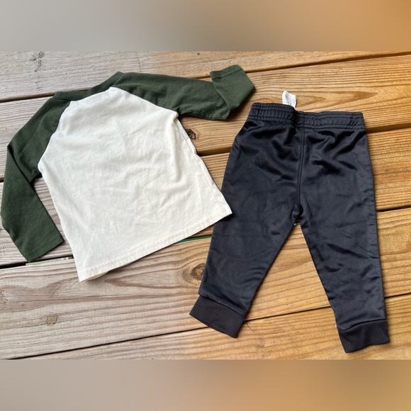 Puma White and Dark Green Matching Set 12M Infant Baby Toddler - Picture 5 of 5